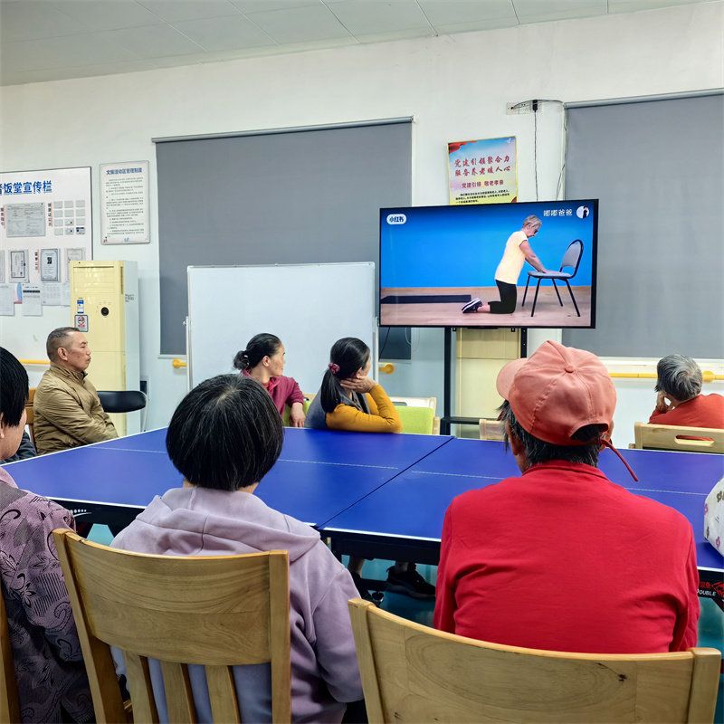 “稳稳的幸福”在唐阁社区绽放： 一场别开生面的长者防跌互动活动