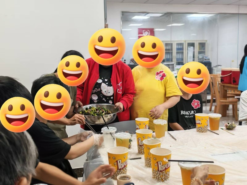 美食传情暖人心 厨艺交流促相融