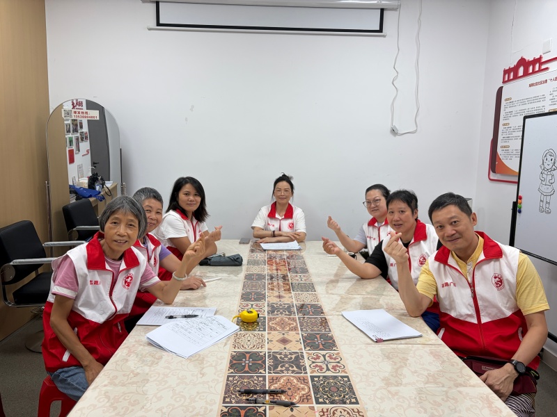“银龄互助·安居海苑”初老志愿者培育小组圆满结束